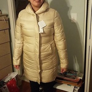 Ultra light down shawl collar jacket.Nwt.